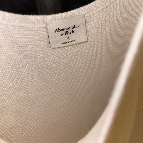 Abercrombie & Fitch White Midi Dress with Tan Coat - Picture 4 of 5